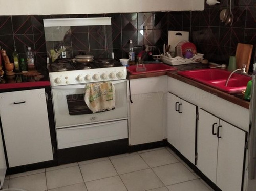 Imagen 6 de 23 de Omar Espinoza Ofrece En Venta Grandiosa Casa Quinta En Guatire Valle Arriba A Precio Insuperable