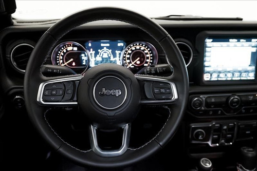 Jeep Wrangler 2.0 Turbo Sahara 4x4 At8
