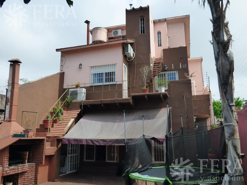 Imagen 12 de 14 de Venta De Casa De 5 Ambientes En Bernal (24312)