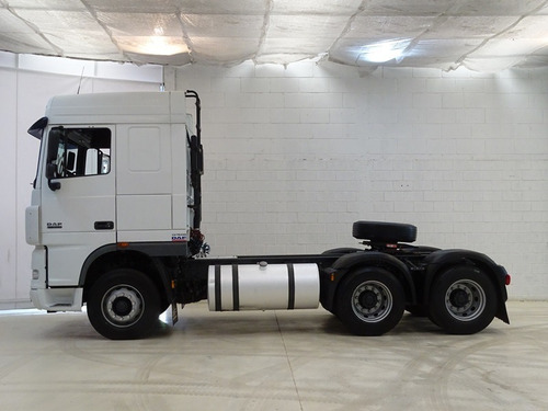 Imagem 10 de 14 de Daf Xf 105 Ftt 460 6x4 Diesel (diesel)(e5) 2016/2016 Via Tr
