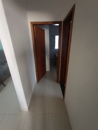 Casa Com 1 Suíte E 1 Quarto.