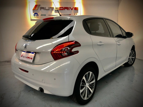 Peugeot 208 Feline 2019 Autodrive