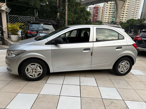 Chevrolet Onix ONIX HATCH JOY 1.0 8V FLEX 5P MEC.