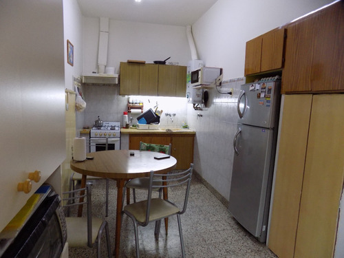 Imagen 11 de 12 de Ph 3 Ambientes Centrico A La Calle, Con Dependencia Y Amplia Terraza. Sin Expensas