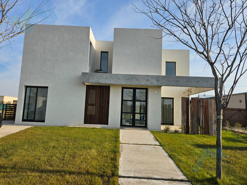 Casa 4 Dormitorios En Barrio Cerrado San Pablo - Pilar
