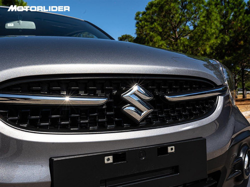 Imagen 10 de 25 de Suzuki Celerio 1.0 Gl Extra Full | Permuta / Financia