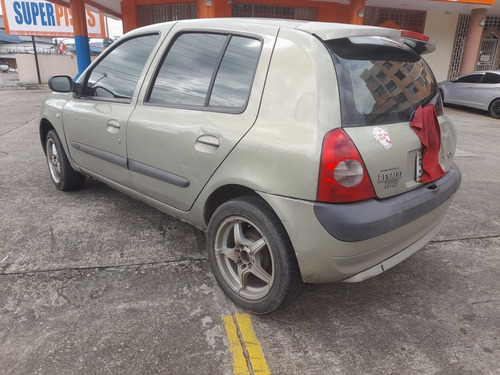 Imagen 4 de 9 de Renaul Clio Hatchack Clio Hatchack 2006