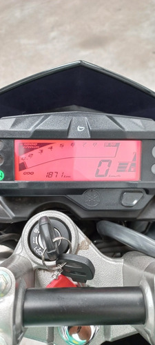Imagen 8 de 8 de Yamaha Fi-s
