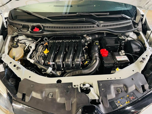 Imagem 11 de 11 de Renault Captur Intense 2.0 16v Flex 5p Aut.