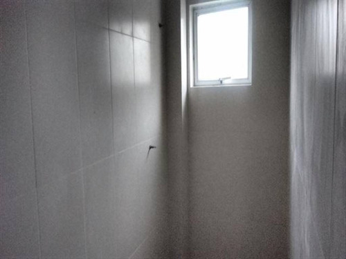 Imagem 3 de 28 de Casa, 2 Dorms Com 90 M² - Parque Bitaru - São Vicente - Ref.: Hm2144 - Hm2144