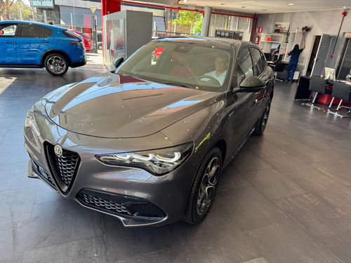 Alfa Romeo Stelvio 2.0 280cv At Q4 Veloce