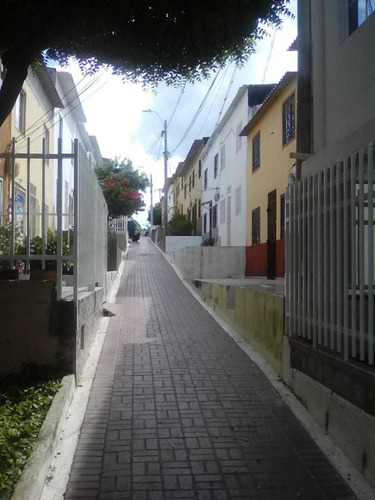 Imagen 1 de 12 de Casa En Venta Barrio Adelita De Char
