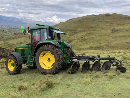 Tractor John Deere 6600