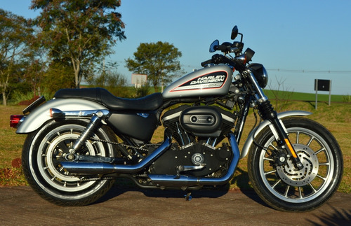 Imagem 1 de 8 de Harley Davidson 883r