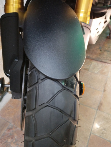 Suzuki V-strom Dl 1000