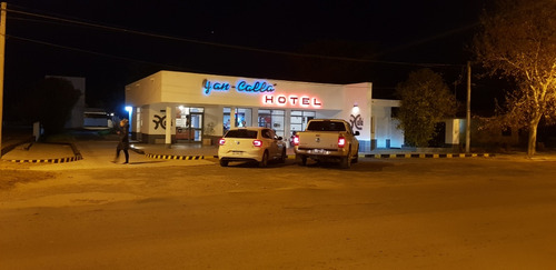 Hotel ***