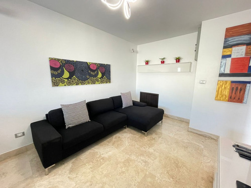 Cv-1470 Zona Norte Townhouse Residencias Pozo Viejo Avenida Universidad