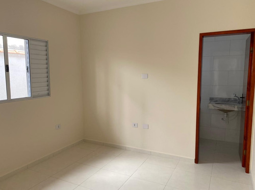 Imagem 10 de 14 de Casa Em Mongaguá, Com Piscina 50mts Do Mar ! Ref.: 8542 E