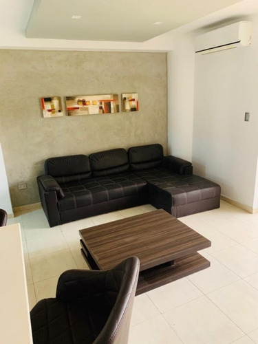 Imagen 2 de 12 de Gabriel Rivas Vende Apartamento En Res. Vesubio Urb. La Trigaleña Cod: Foa-1170