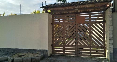 Imagem 1 de 12 de Casa Com Piscina Lado Praia No Cibratel 2