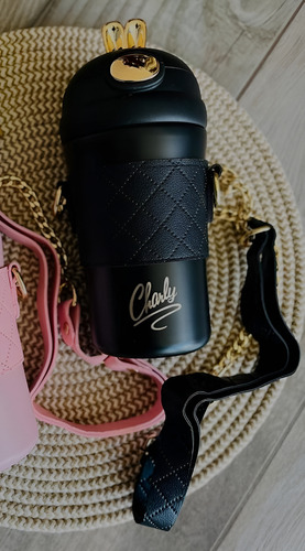 Vaso Conejito Charly Con Correa Negro