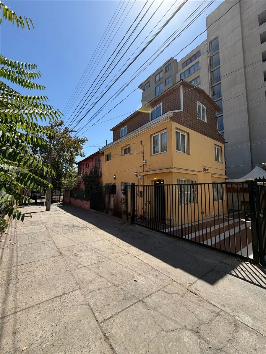 Imagen 3 de 30 de Propiedad Al Lado Del Metro El Llano En Microbarrio Sin Ggcc