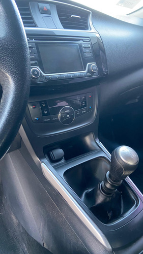 Nissan Sentra 1.8 Advance Pure Drive