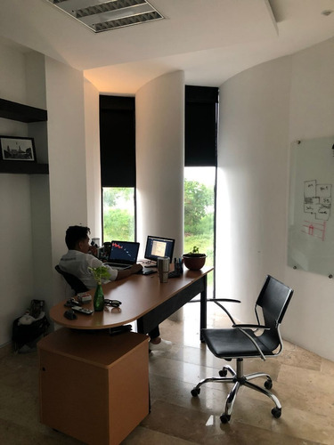 Imagen 9 de 19 de Oficina En Venta En Torre Black Con Excelente Ubicación Y Es