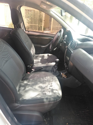 Renault Duster 2.0 4x2 Luxe Nav 138cv 2013
