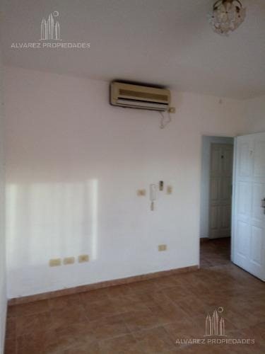 Imagen 4 de 4 de Departamento Monoambiente Al Frente - Moron