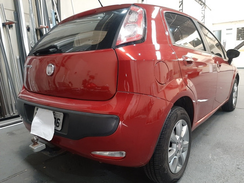 Fiat Punto 2013 1.4 Attractive Flex 5p