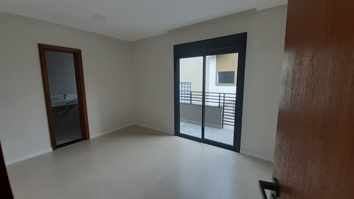 Imagem 12 de 21 de Casa À Venda No Bairro Ferraz - Garopaba/sc - Kv826