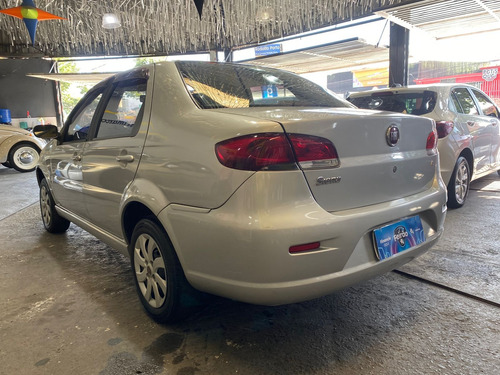 Fiat Siena 1.0 El Flex 4p