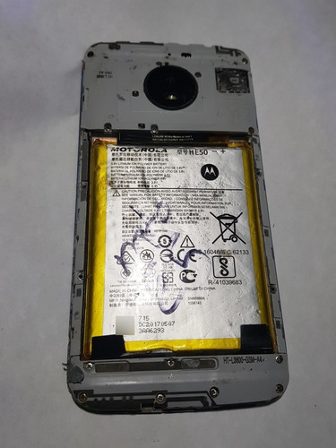 Moto E5 Cruise (Usado)