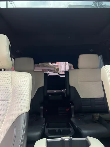 Toyota Sequoia 3.5 V6 Capstone