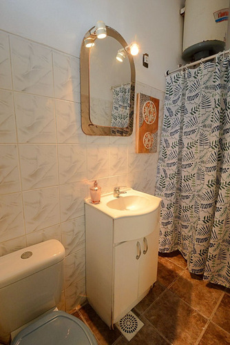 Casa Dos Dormitorios En Venta En Cerro Con Garage