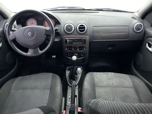 Renault Logan 1.6 Dynamique Fii