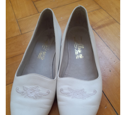 Zapatos Comunición Cuero Blanco Talle 33 Con Bordado