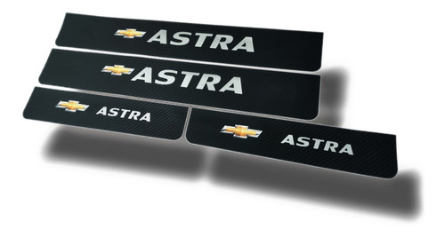 Imagen 1 de 7 de Protector Cubre Zócalo Carbono Chevrolet Astra