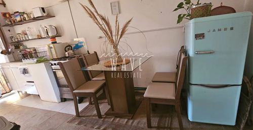 Casa En Planta Alta, Zona Manantiales A Dos Cuadras De La Playa