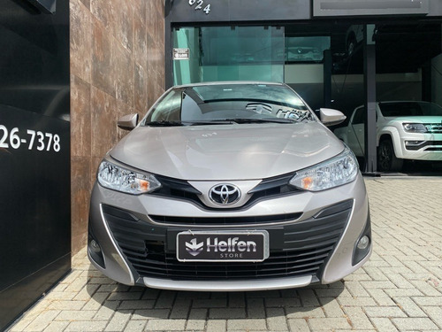 Imagem 4 de 10 de Toyota Yaris Yaris Sedan 1.5 Xl Plus Tech Cvt Cvt
