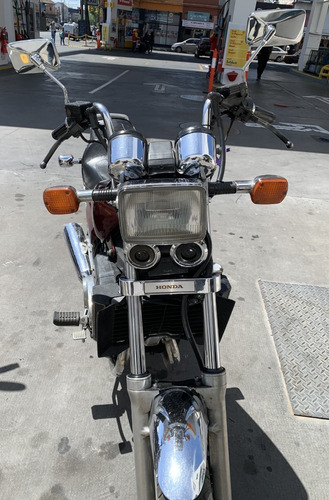 Imagen 3 de 9 de Moto Honda Magna Vf500 V30