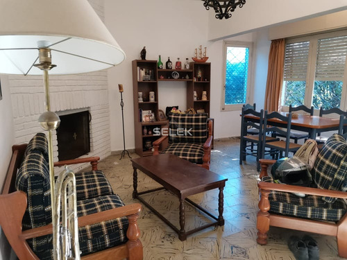 Vendo Casa La Floresta Sur De 4 Dor (2 En Suite) 3 Baños