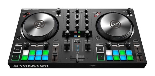 Imagen 2 de 4 de Controlador DJ Native Instruments Traktor Kontrol S2 MK3 negro de 2 canales