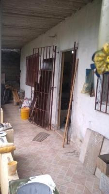 Imagem 3 de 11 de Casa Lado Serra 700m Da Rodovia Com 300m² 6244