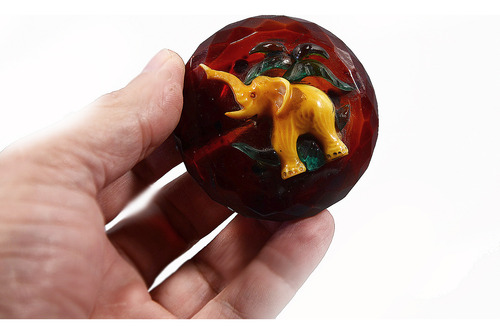 Prendedor Antiguo De Baquelita Con Elefante (Usado)