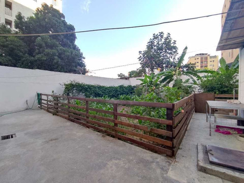 Imagen 29 de 30 de En Venta Casa En Las Delicias Urb El Bosque Amoblada Maracay