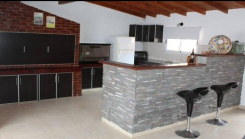 Imagen 1 de 10 de Impecable Y Moderna Casa En Mar De Ajó