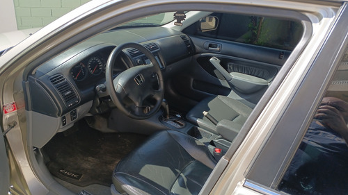 Honda Civic 1.7 Lxl Aut. 4p 130 hp