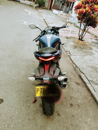 Moto Tipo Deportiva Con Carrnaje Todo Full Lista Para Traspa